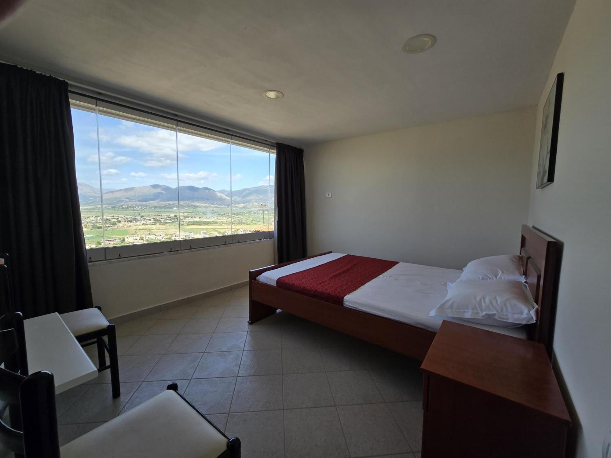 Akeron'S Rooms Sarande Exterior photo
